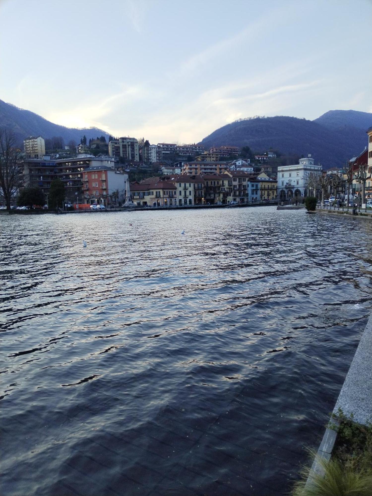 Un Balcone Sul Lago Omegna Exterior foto